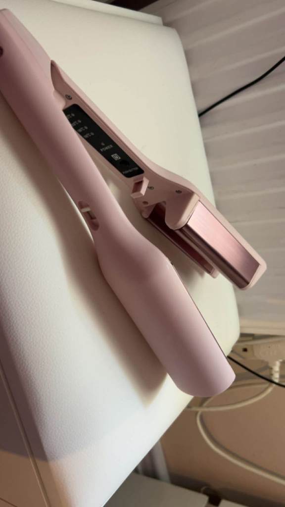 pink curler, good condition and for use