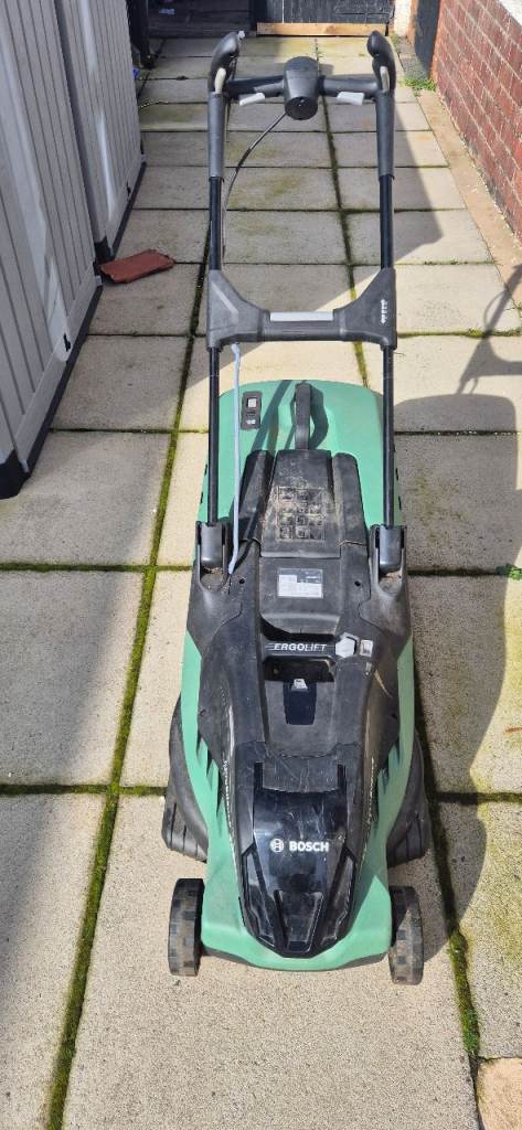 Bosch AdvancedRotak 36-850 Cordless Lawnmower - Spares or Repair