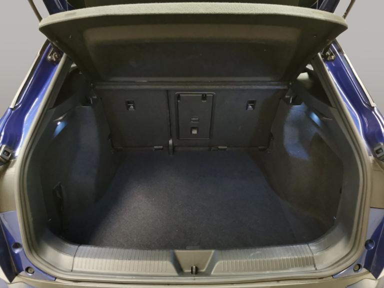 2022 Volkswagen ID.4 Pure 52kWh Life SUV 5dr Electric Auto (148 ps) - CARPLAY - AUTO PARK - LED S...