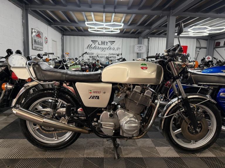 1977 Laverda jota 1000cc, outstanding condition, Px welcome 
