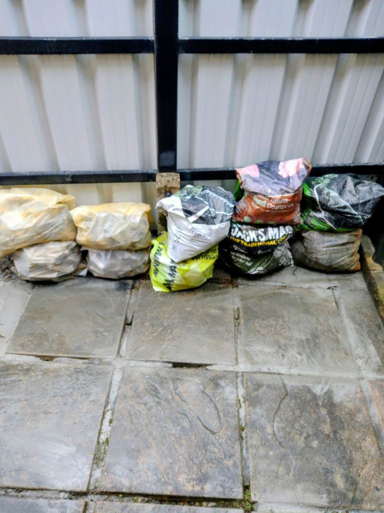 HARDCORE FREE in half filled easy to lift bags. See details below!