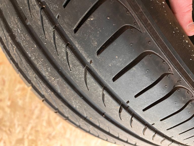 Tyre Pirelli 235x60x18 103V
