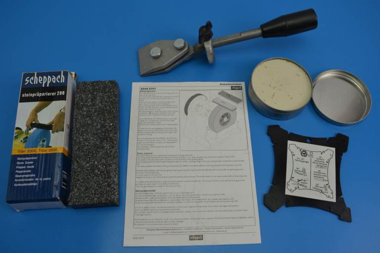 SCHEPPACH TIGER 2000s Wet Bench Grinder 200mm and Leather Honing inc. accessories.