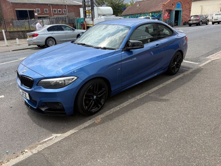 BMW, 2 SERIES, Coupe, 2014, Manual, 1995 (cc), 2 doors
