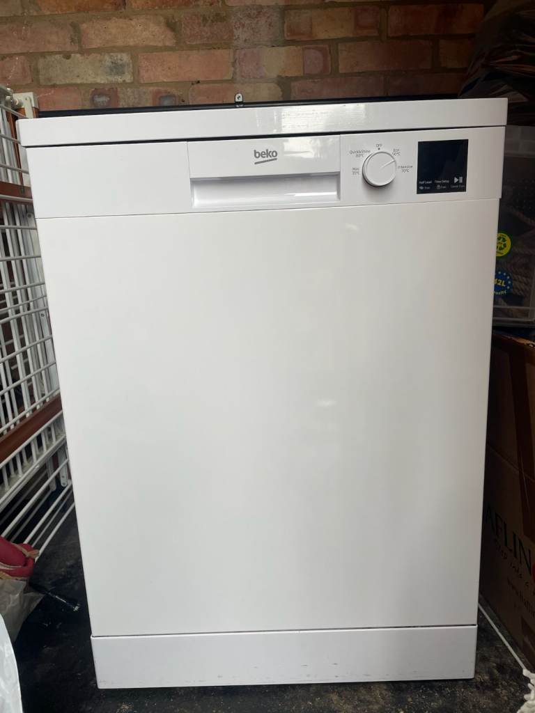 BEKO Full-size Dishwasher - 2.6 years/perfect conditions