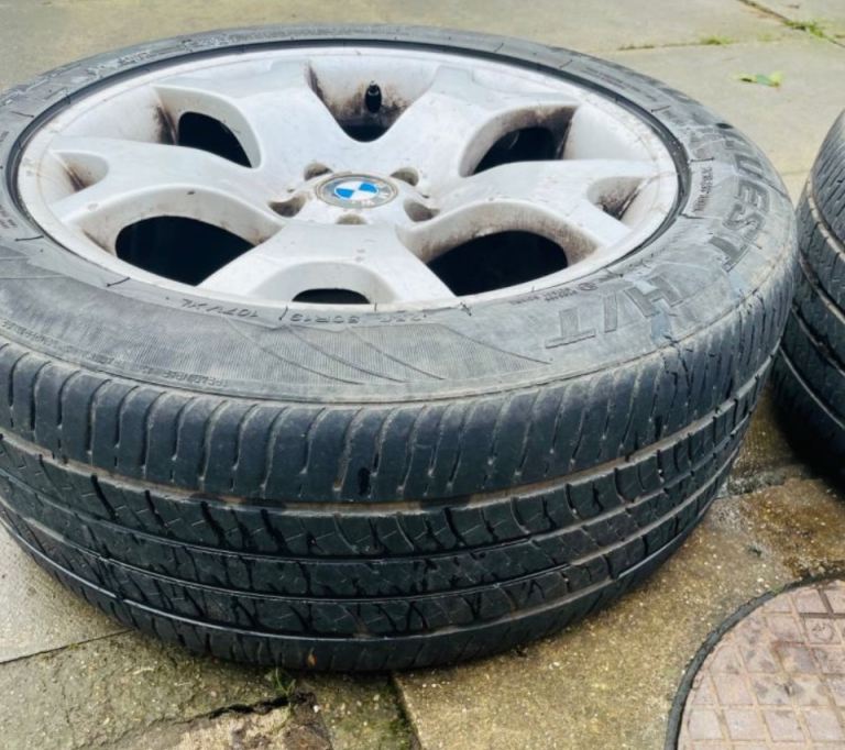 BMW X5 Tiger Claw Alloy Wheels. 