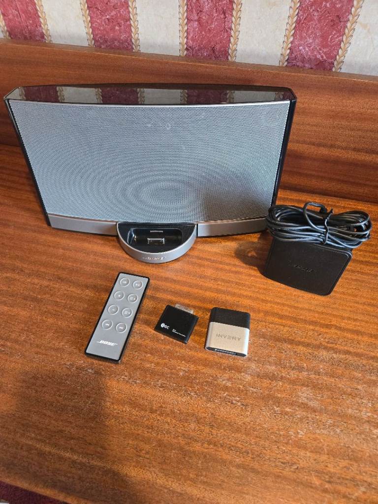 Bose Sounddock Portable stereo speaker system