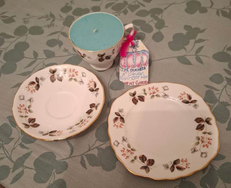 THE DUCHESS OF CANDLES CUP,SAUCER AND PLATE