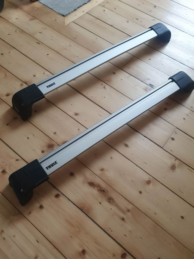 Thule Aeroblade Edge Roof Rack Bars (Model 959x / 760x) with Thule BMW 4023 Fitting Kit