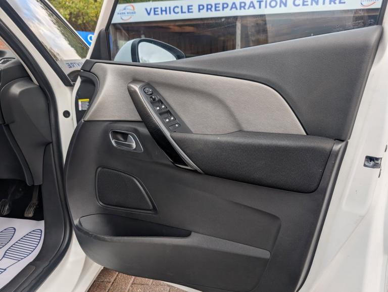 CITROEN GRAND C4 PICASSO 1.6 BlueHDi Flair 2016