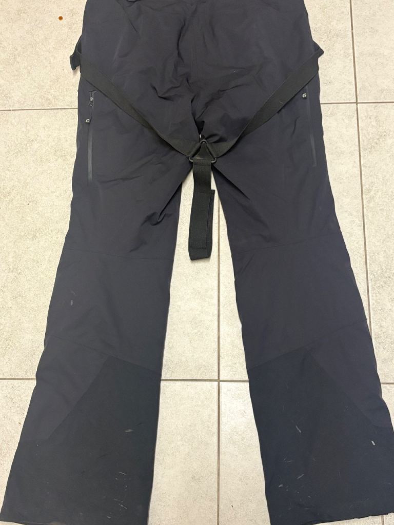 Nevica ski trousers worn once 