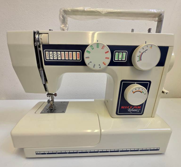 Sewing Machine Riccar Reliant 57