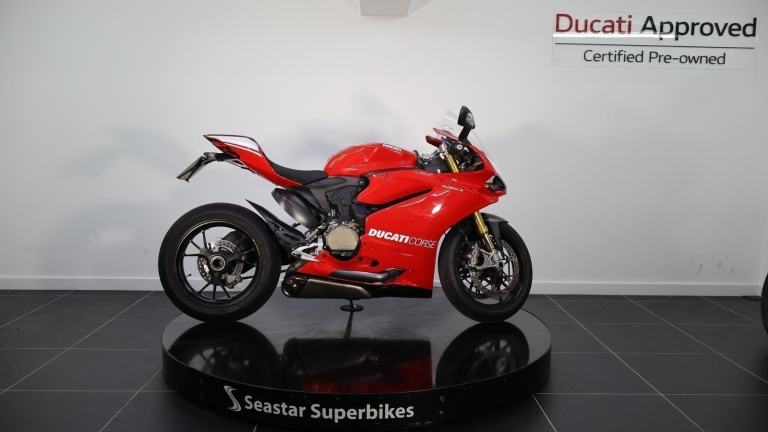 DUCATI PANIGALE R - 2015 - 11100 MILES