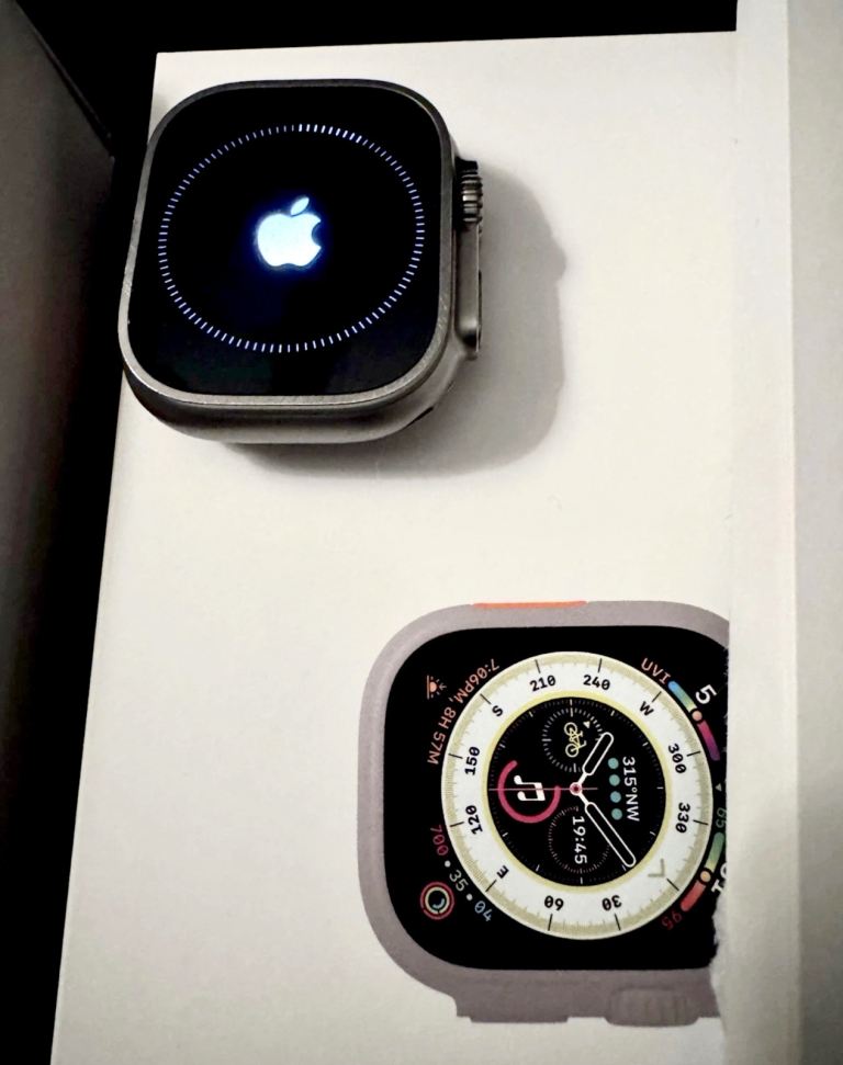  🎁 Apple Watch Ultra in Original Box 🎄 