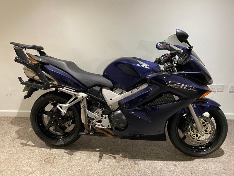 Honda VFR 800F-2 Low Miles Full Luggage Recent Big Service 