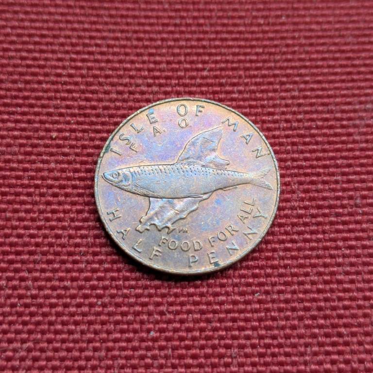 ♦ ½p HALF PENNY 1977 Isle of Man FOOD FOR ALL Pobjoy Mint issued coin