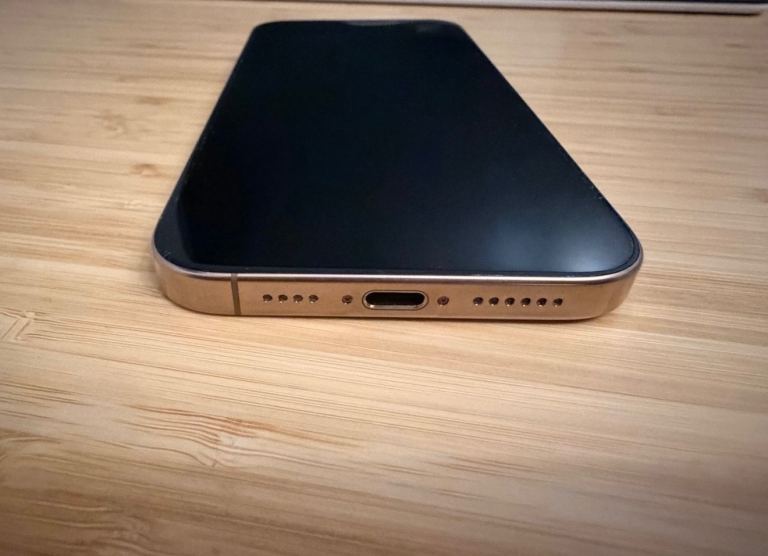 iPhone 16 Pro Max - 512GB - Desert Titanium -