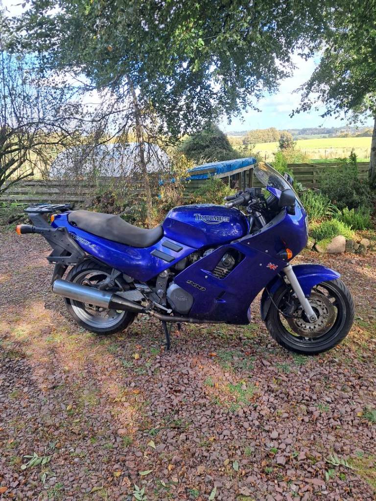 Triumph, TROPHY, 1996, 885 (cc)