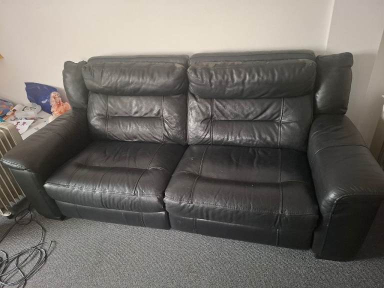 Electric recliner sofa