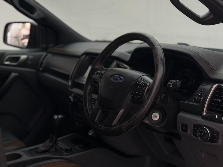 FORD RANGER 3.2 TDCi Wildtrak Auto 4WD Euro 5 4dr 2017