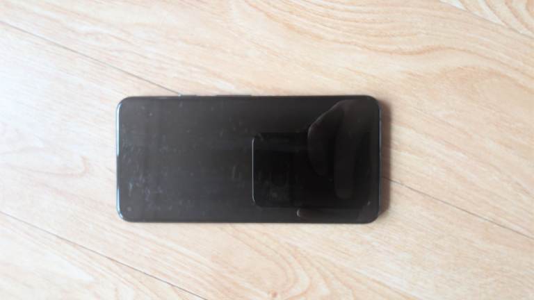 Google Pixel 5 - Black, Good Condition