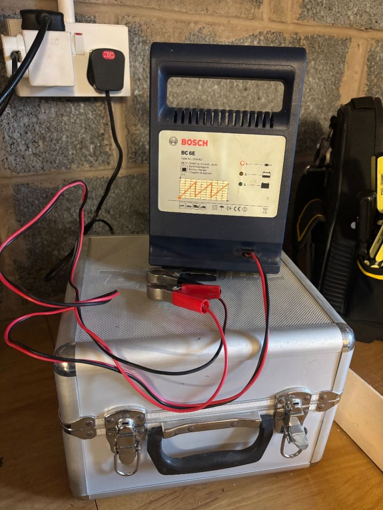 image for Classic Bosch BC6 Portable Battery Charger Newton of Falkland 