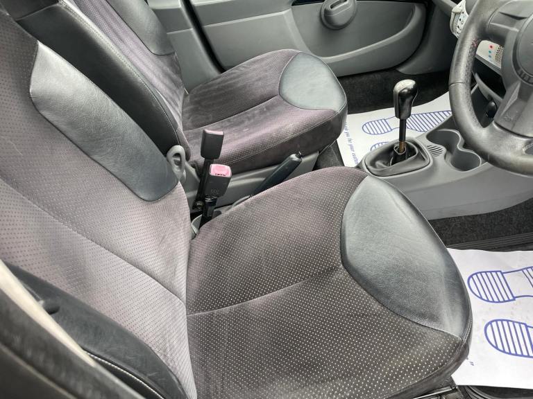 CITROEN C1 1.0 VTR+ 10 REG BLACK 5 DOOR 60063 MILES MOT JUNE 25TH 2026 TAX £20 LOW INSURANCE 60+MPG 