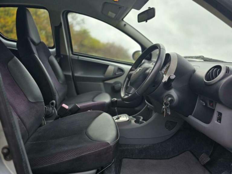 2009 Toyota AYGO 1.0 VVT-i Platinum 5dr [AC] MMT HATCHBACK PETROL Automatic