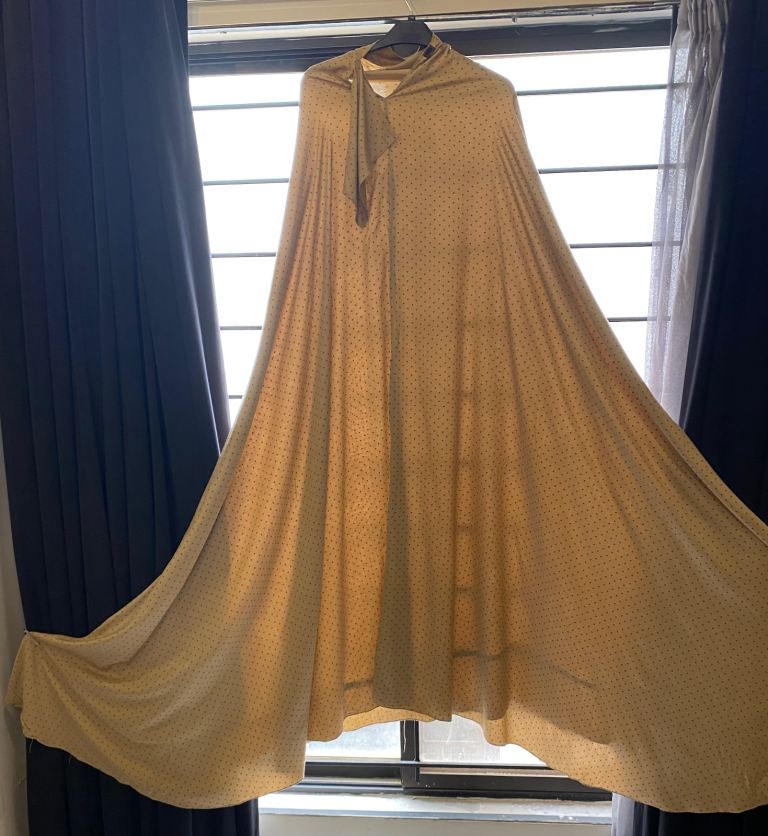 Prayer Veil for winter, Golden fawn colour on green star print, 