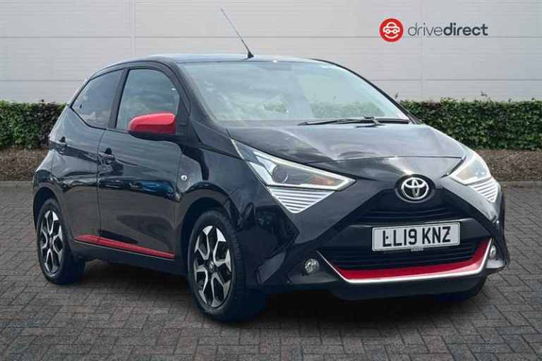 Toyota AYGO 1.0 VVT-i x-trend Funroof 5dr Petrol x-shift Euro 6 (71 ps) Hatchback Petrol Automatic