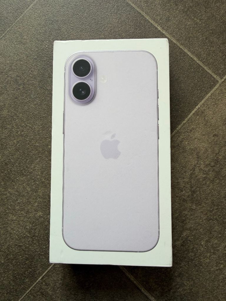  IPHONE 17 / 256GB / LAVENDER / BRAND NEW BOXED 