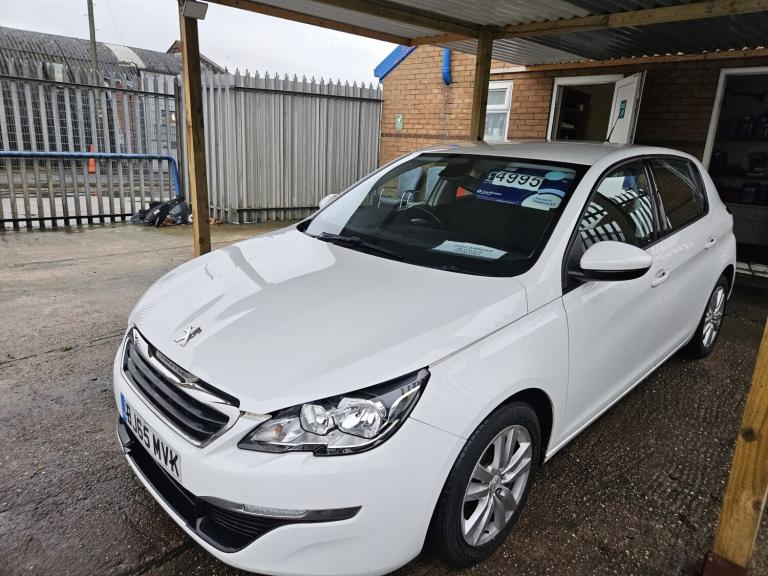 PEUGEOT 308 1.6 BlueHDi Active 2015