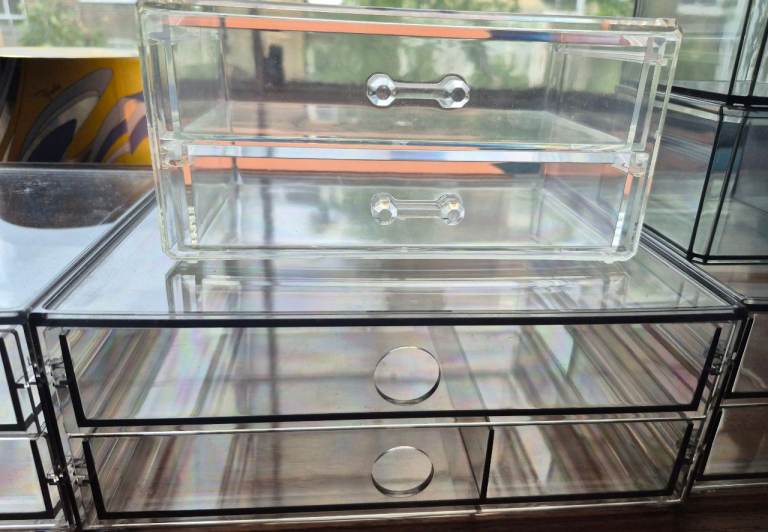 Clear Acrylic Makeup Organiser Boxes with Drawers