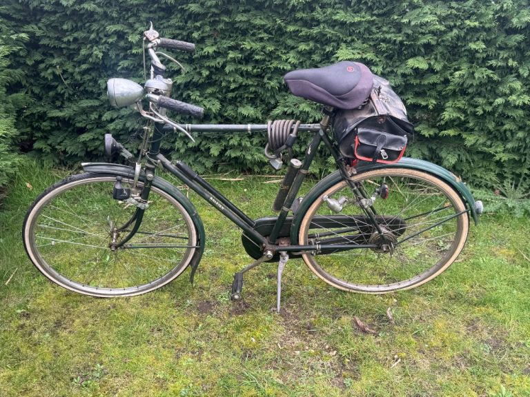 Raleigh Bicycle Company roadster