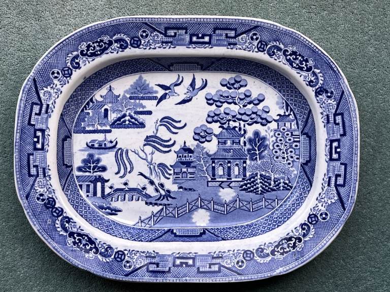 Large (16 inch) antique Swansea Dillwyn & Co pottery meat plate c1840