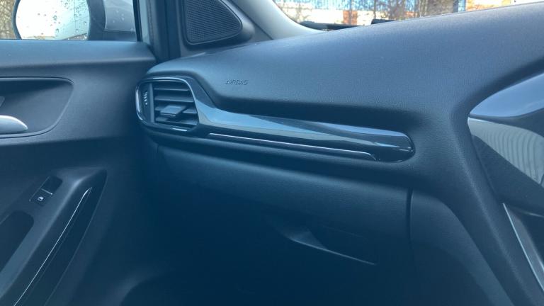 2021 Ford Puma 1.0 EcoBoost Hybrid mHEV Titanium Design 5dr DCT Petrol Hatchback Hatchback Petrol...