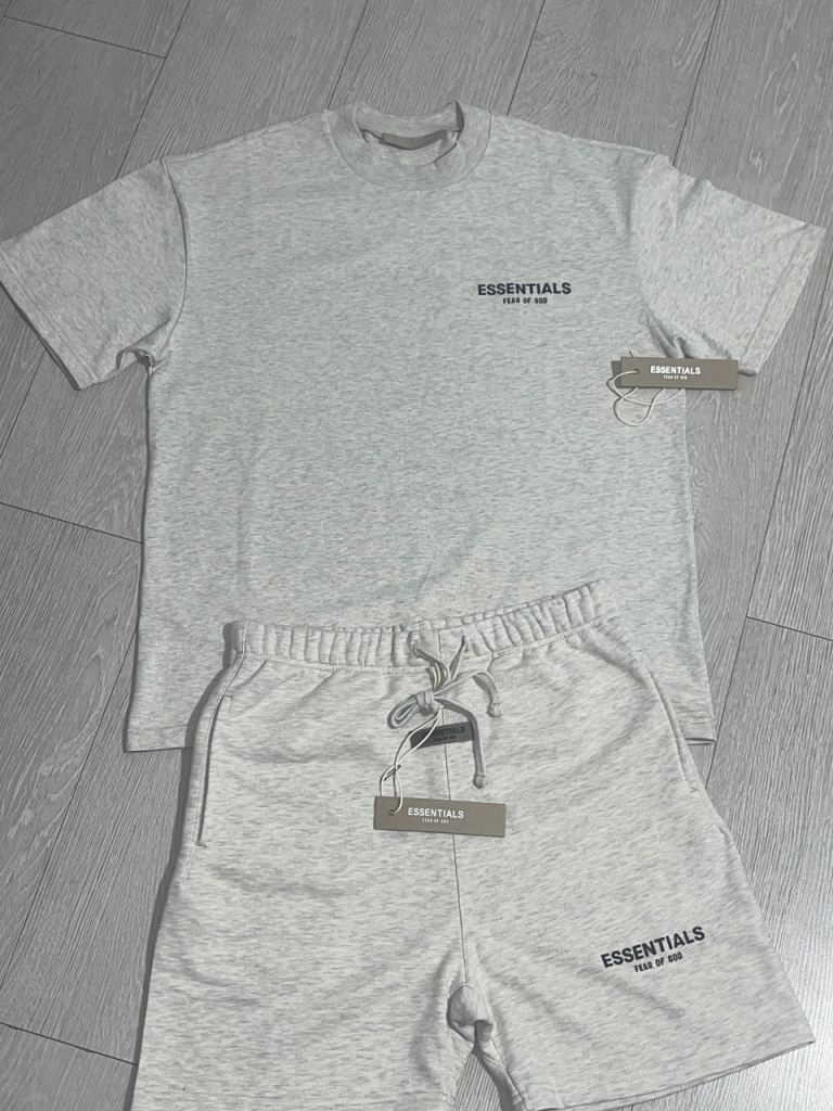 Essentials Fear of God T-shirt & Shorts Set – Grey, New with Tags