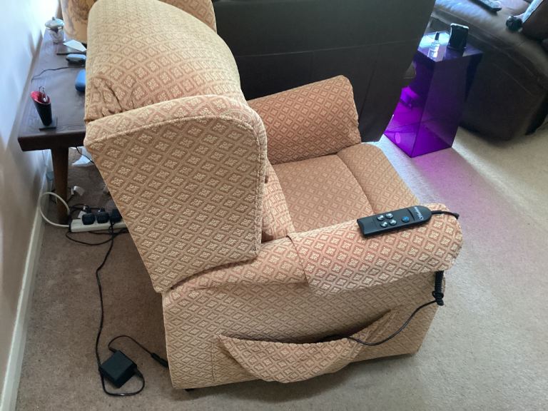 Sherborne Electric rise and recline Recliner Armchair dual motor