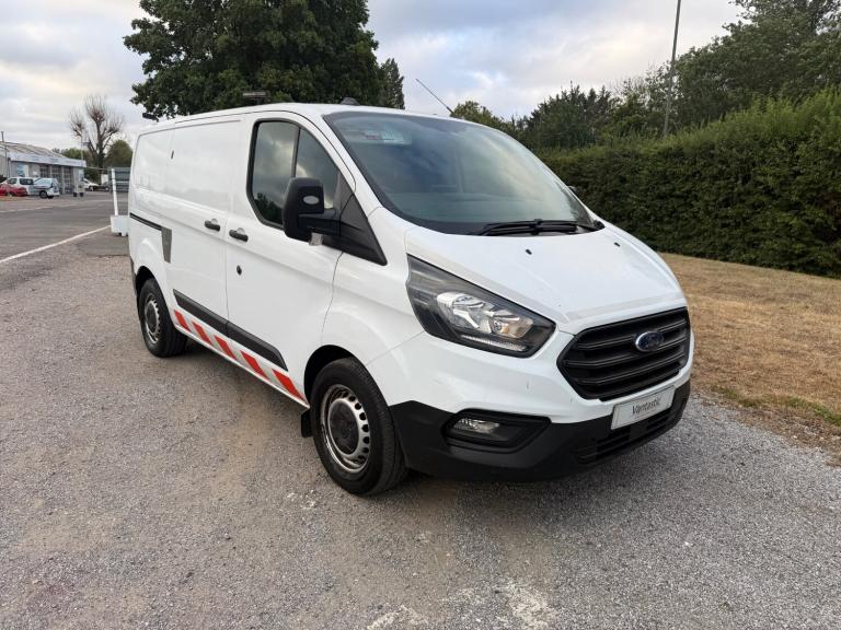 2021 FORD TRANSIT CYSTOM 2.O ECOBLUE 105BHP LEADER APPLE CAR PLAY AIR CON EURO 6