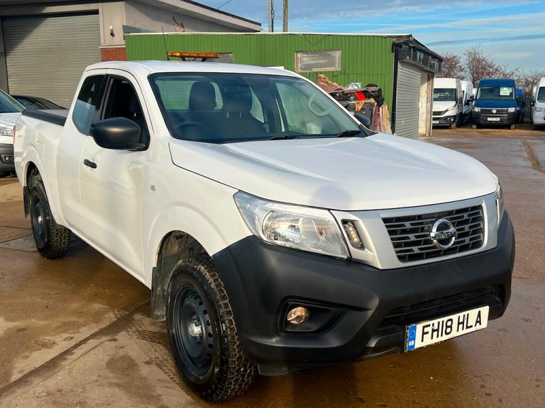 2018 Nissan Navara 2.3 dCi Visia King Pickup Extended Cab 4dr Diesel Manual 4WD Euro 6 (s/s) ( Pi...