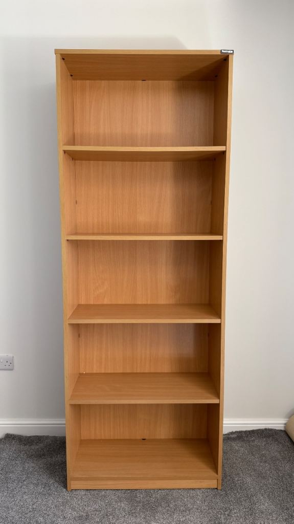 Contraplan Wooden bookshelf – Excellent Condition