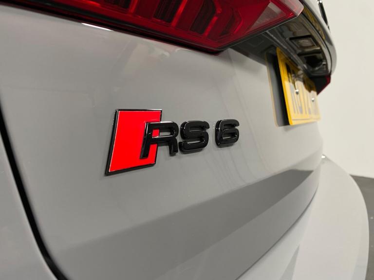 2022 Audi RS6 Avant 4.0 TFSI V8 Vorsprung Tiptronic quattro Euro 6 (s/s) 5dr ESTATE Petrol Automatic