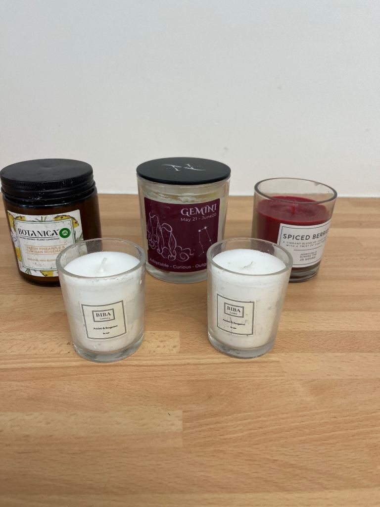Lovely Set of 5 Scented Candles in Glass Jars, Unused