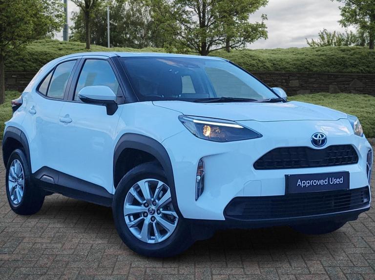 image for 2023 Toyota Yaris 1.5 Hybrid Icon 5dr CVT Estate Hybrid Automatic