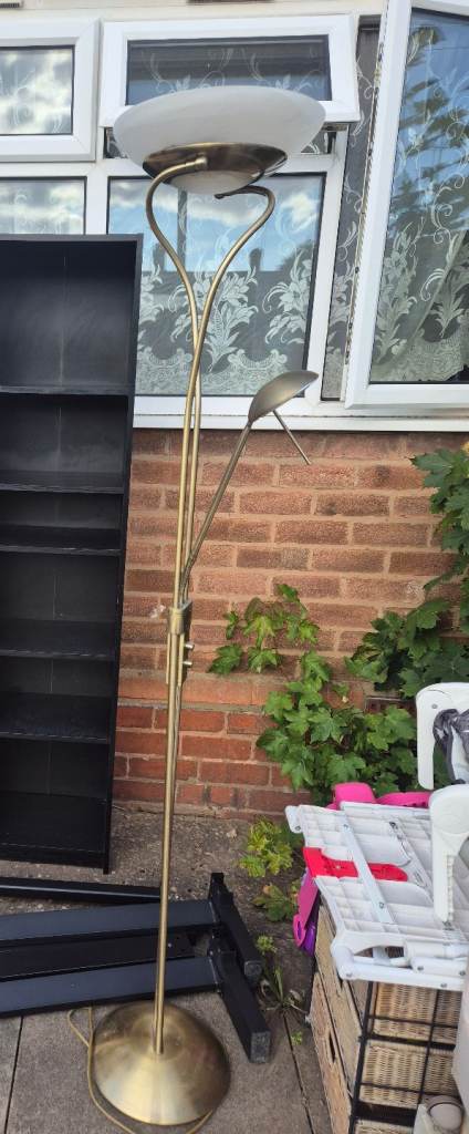 FREE!! Floor Lamp with Uplighter 