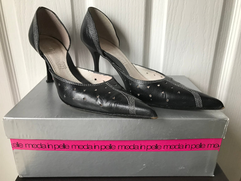 Vintage Black Italian Leather Court Shoe - Moda in Pelle