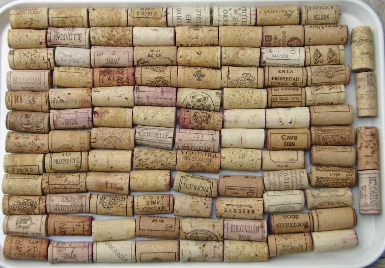 100 USED WINE BOTTLE CORKS, CORK FOR CRAFTING, CRAFT
