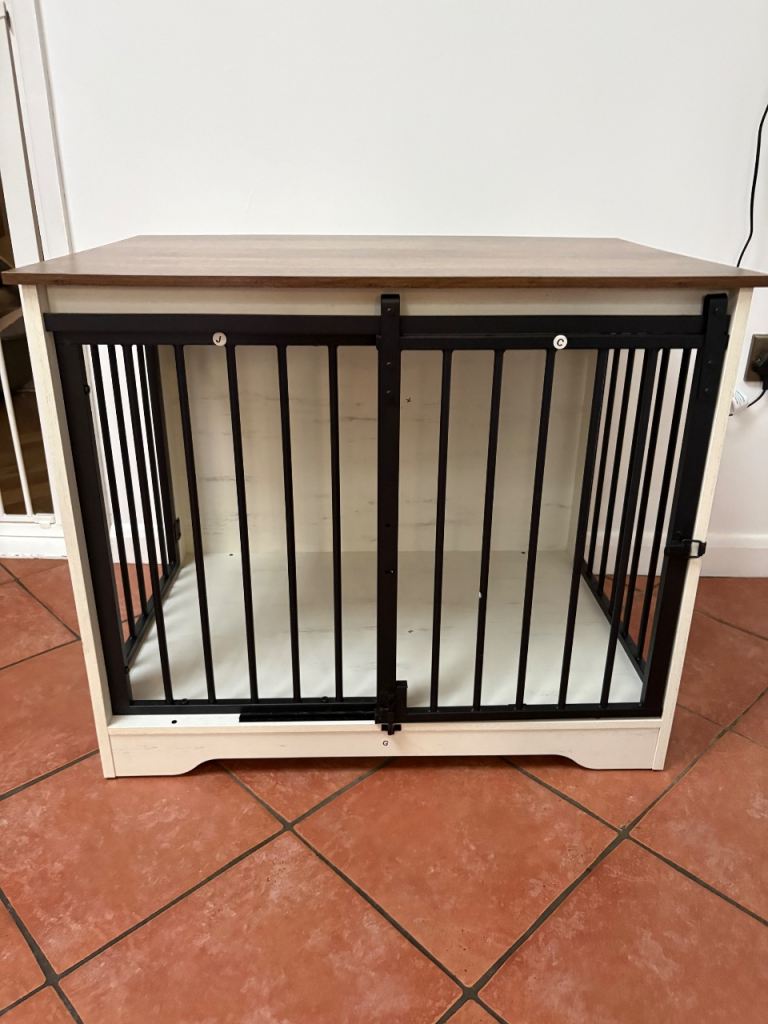 Dog crate