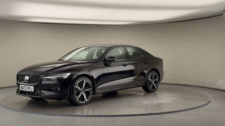 2023 Volvo S60 Plus Dark B5 (250 hp) Saloon Petrol/Electric Hybrid Automatic