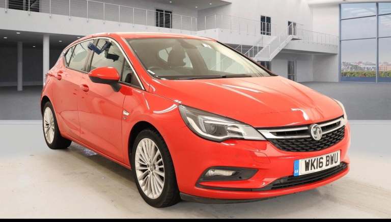 2016 Vauxhall Astra 1.6 CDTi BlueInjection Elite Euro 6 (s/s) 5dr HATCHBACK Diesel Manual